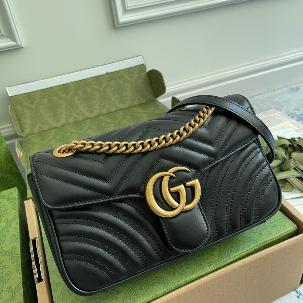 NWT Gucci GG Marmont Shoulder/Crossbody Bag 26 - Picture 3 of 9